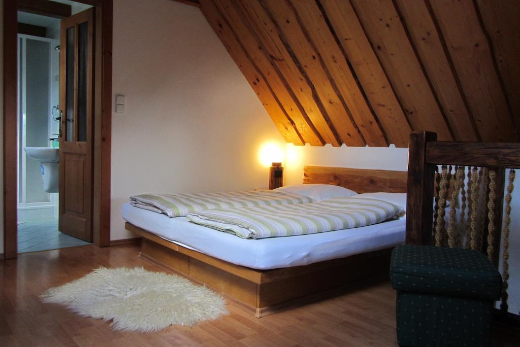 Chalupa Štrba Rom bilde